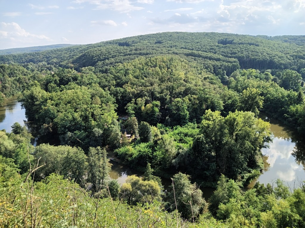 Do Vanglu a v takovém&nbsp;hicu?
